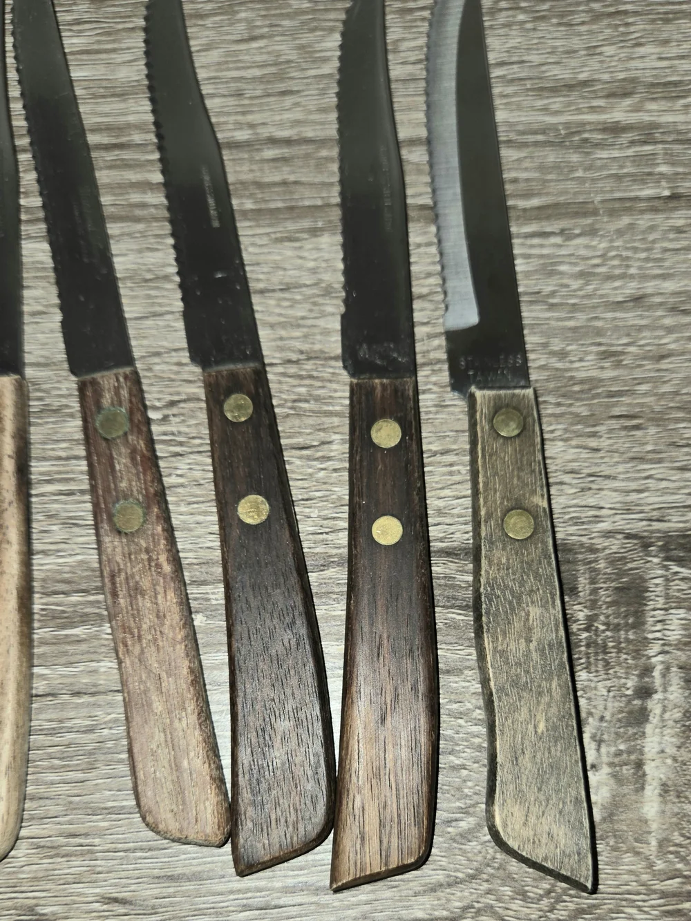 Lot of 6 Vintage Steak Knives  Stainless Steel w/ Wood Handle Japan SEE DESCRIPT